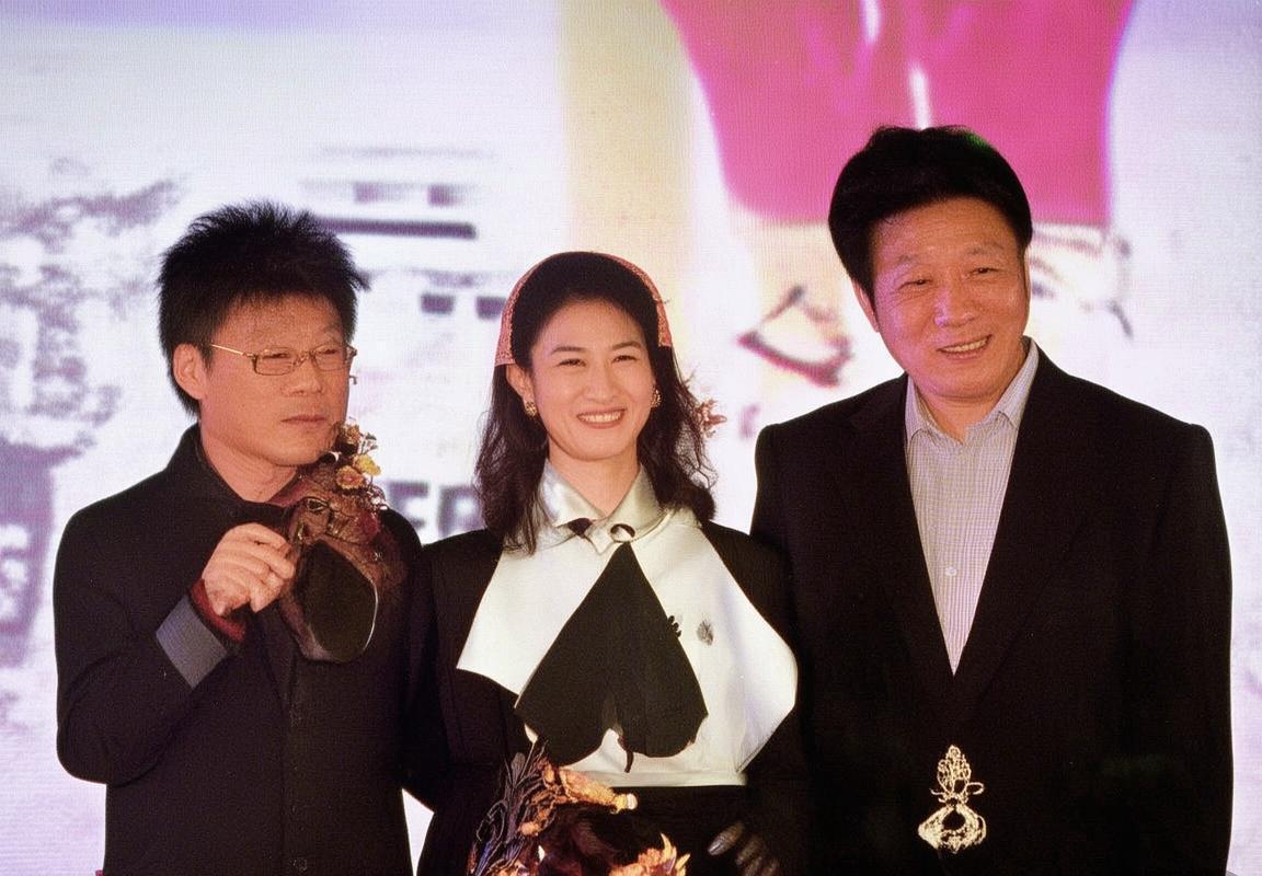 火箭爵士赛后分析：新星崛起与战术对决解析