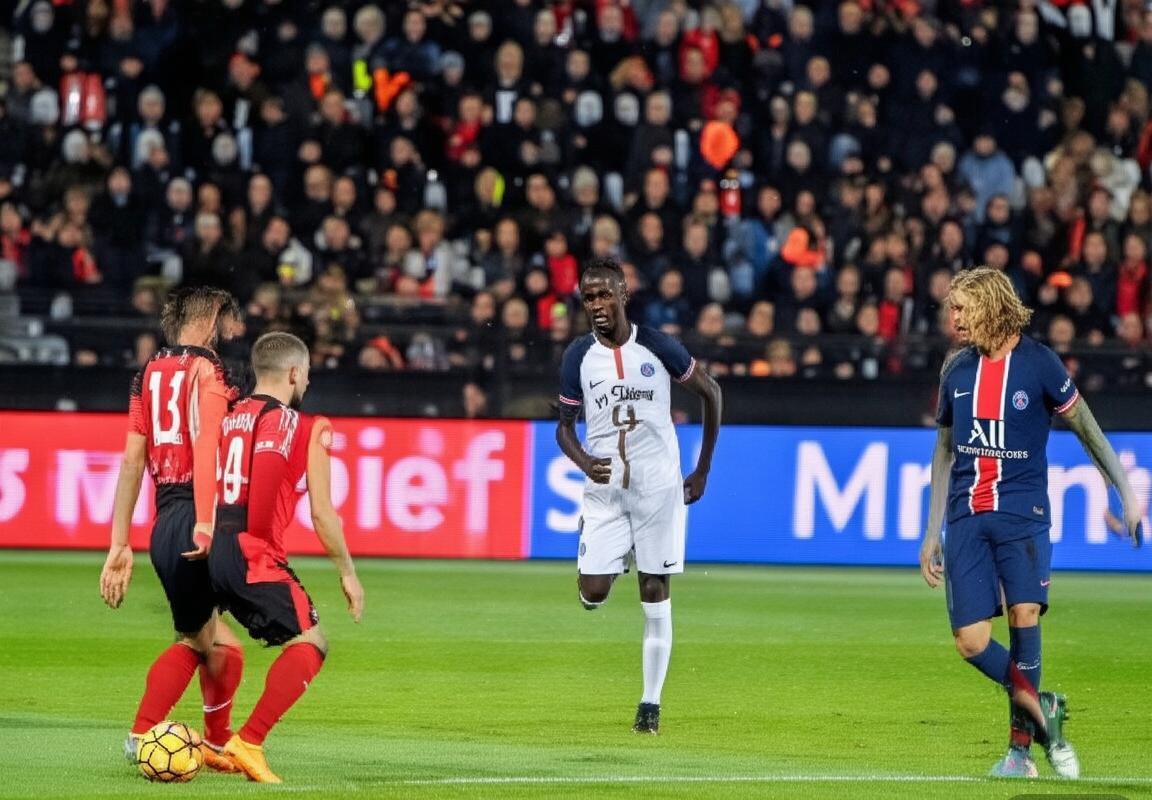 2020法甲焦点战：内马尔精准助攻，姆巴佩制胜一击精彩回顾